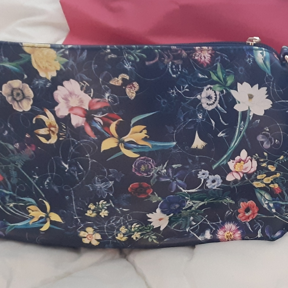 Marc of New York Large Bag with Small Coin Purse.